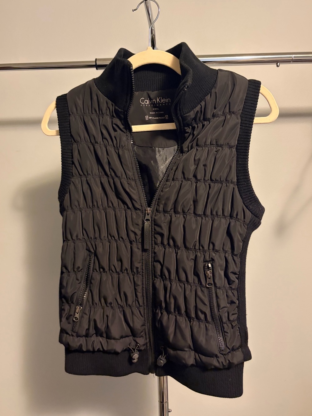 Calvin Klein Performance Black Puffer Vest Womens XS MP3 Pocket Zip